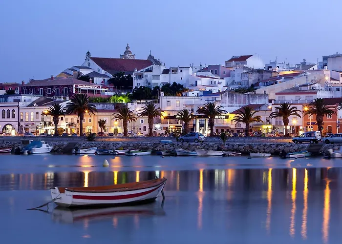 Floor With Marina Views #1993