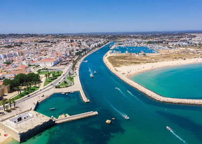 Floor With Marina Views #1993 Lagos