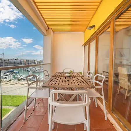 Floor With Marina Views #1993 * Lagos