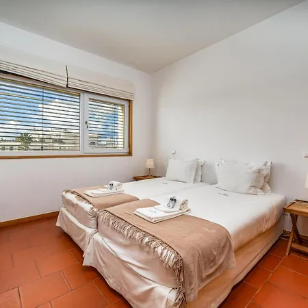Appartement Floor With Marina Views #1993 *